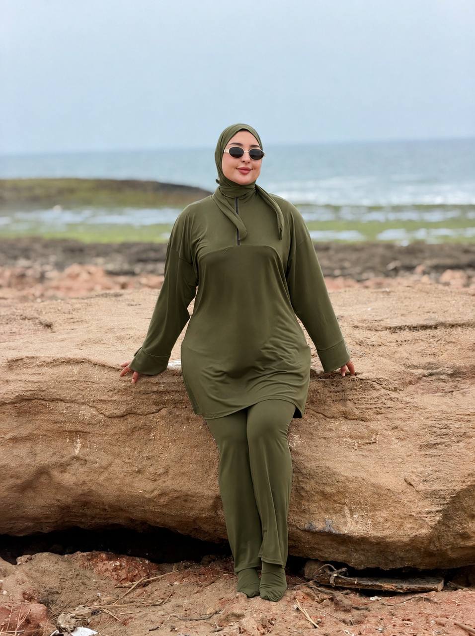 بوركيني طويل أنيق للنساء